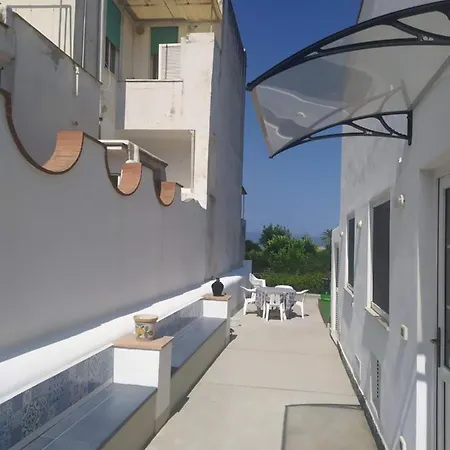 Vakantiehuis Un Angolo Di Paradiso Nel Centro Di *